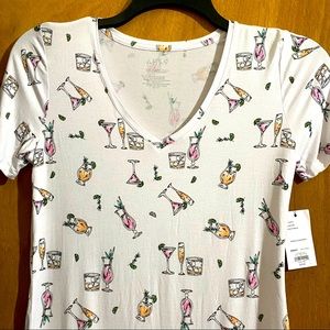 NWT Very Soft Cocktail Design Ladies Tee Sz XS